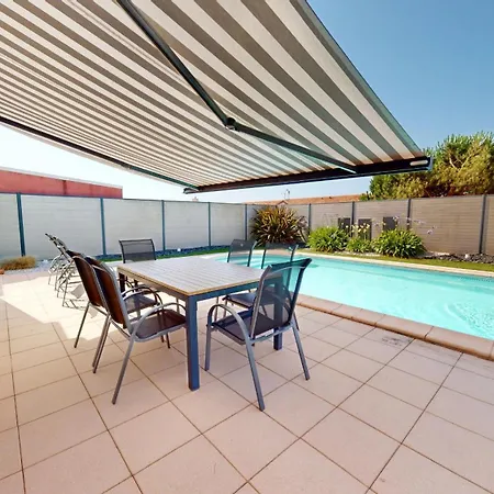 Palm Cornue Avec Piscine Privative *