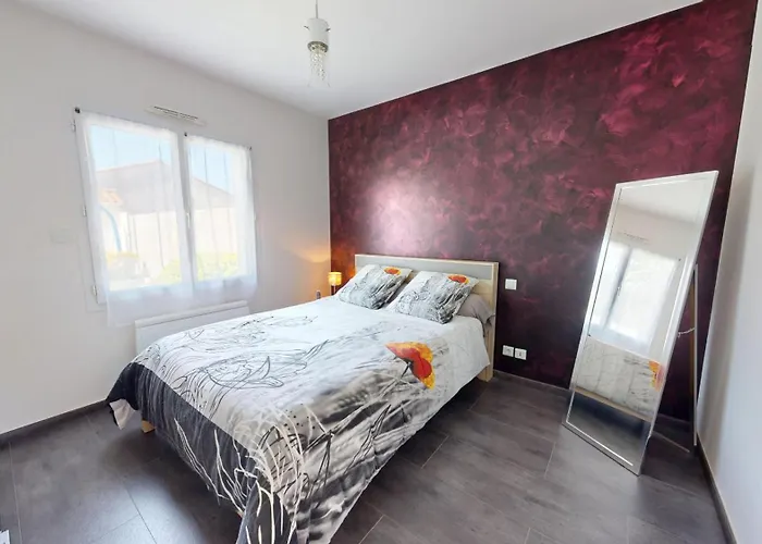 Palm Cornue Avec Piscine Privative Saint-Gilles-Croix-de-Vie