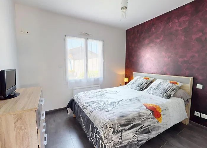 Palm Cornue Avec Piscine Privative Semesterbostad Saint-Gilles-Croix-de-Vie