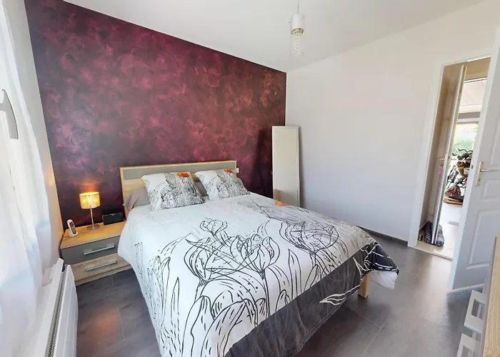 Palm Cornue Avec Piscine Privative Saint-Gilles-Croix-de-Vie