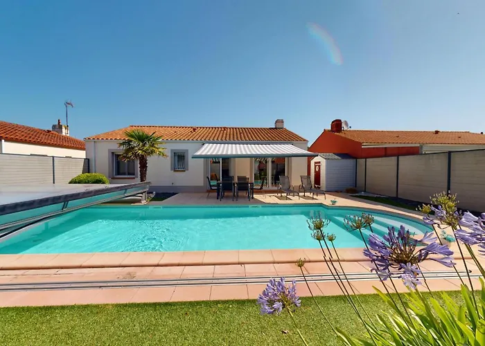 Palm Cornue Avec Piscine Privative *